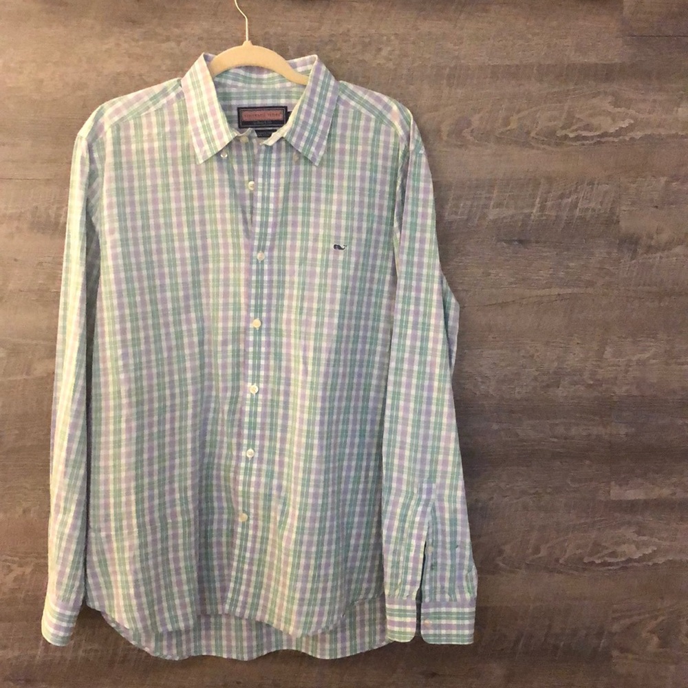 Vineyard Vines Men’s Button Down Plaid Shirt